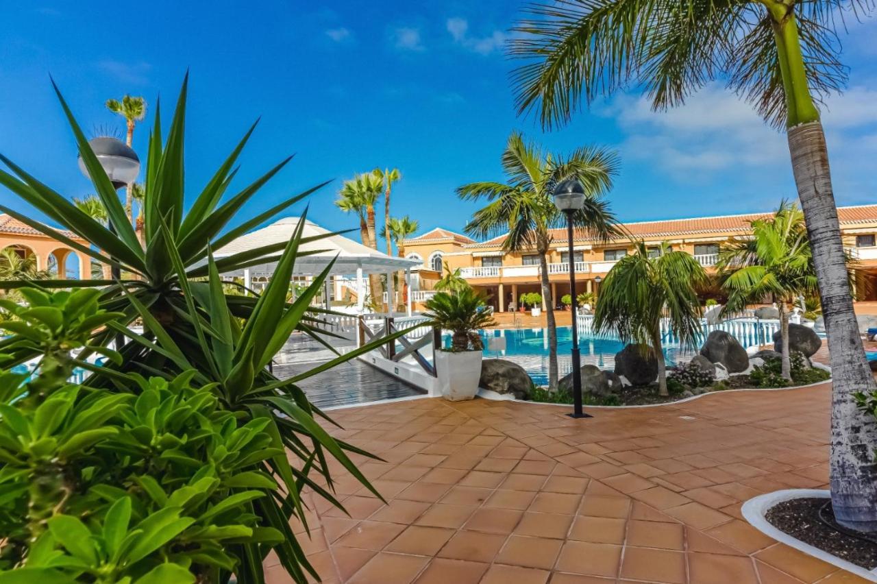 Los Cristianos Royal Gardens Playa de las Americas  Exterior photo